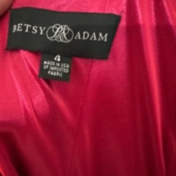 Women's Betsy & Adam Black & Pink Gown Size 4 (267) - Picture 5 of 8